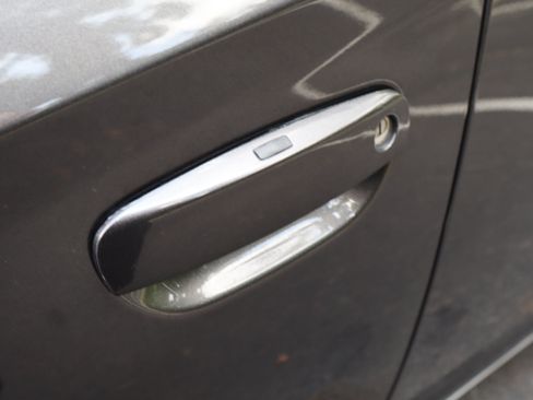 Used 2022 Dodge Charger SXT RWD image 15
