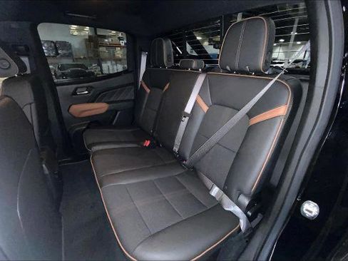 New 2025 GMC Canyon AT4 w/ Nightfall Edition image 13