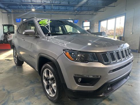 Used 2021 Jeep Compass Limited image 11