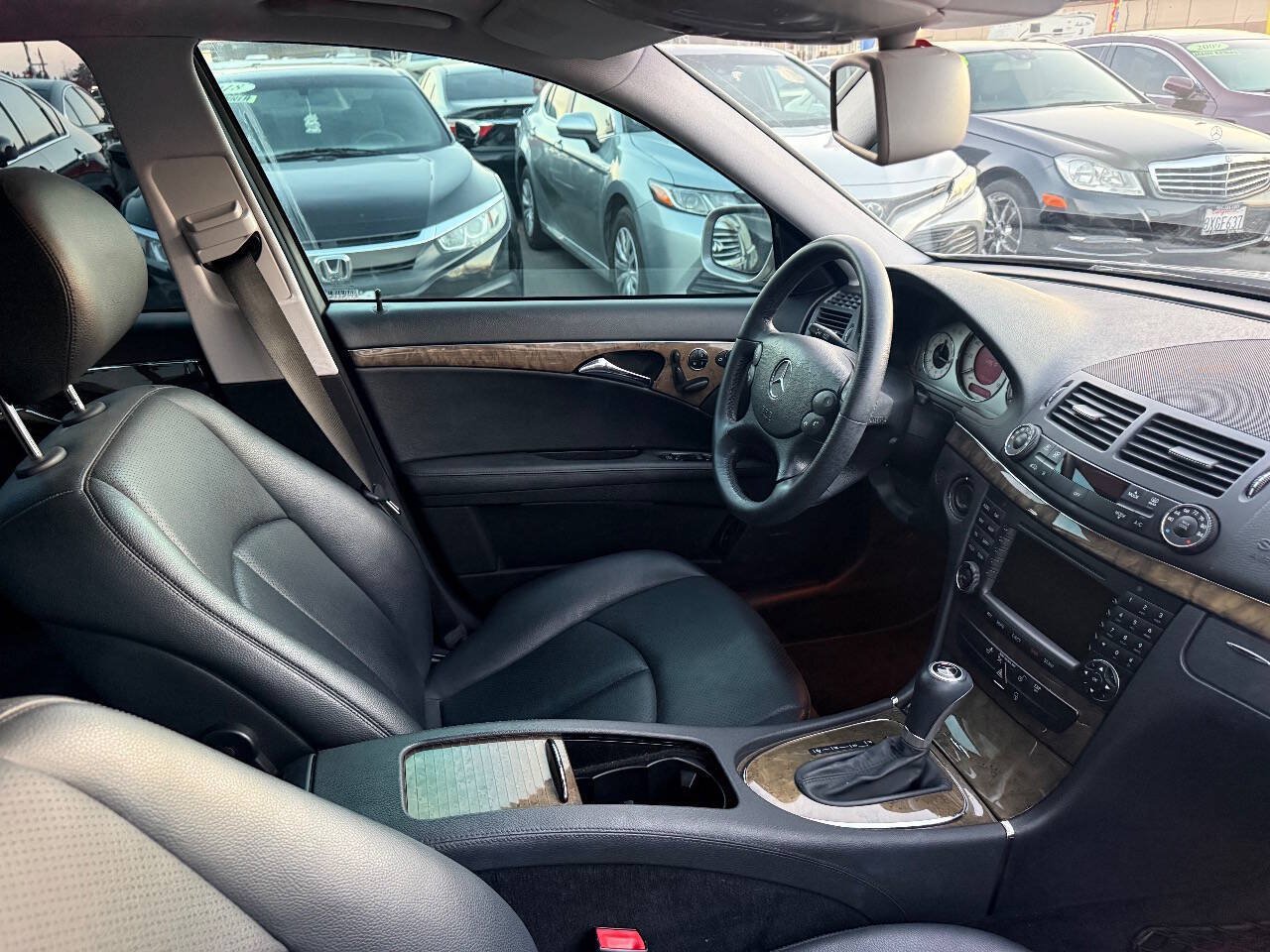 Used 2007 Mercedes-Benz E 350 Sedan image 15