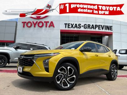 Used 2025 Chevrolet Trax RS w/ Driver Confidence Package