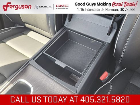 New 2026 GMC Acadia Denali w/ Super Cruise Package FWD image 36