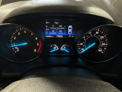 Used 2018 Ford Escape SE w/ SE Sync 3 Package AWD/4WD image 24