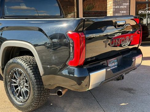 Used 2025 Toyota Tundra Limited image 14