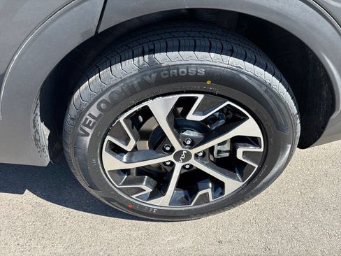 Certified 2025 Kia Sportage EX AWD/4WD image 16