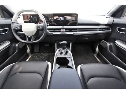 New 2026 Kia K4 GT-Line Turbo w/ GT-Line Premium Package FWD image 10