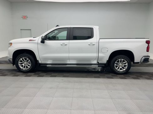 New 2026 Chevrolet Silverado 1500 LT image 2