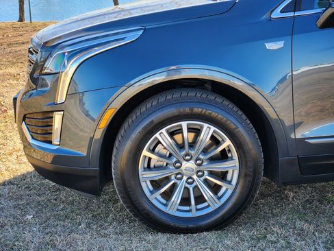 Used 2019 Cadillac XT5 Luxury image 8