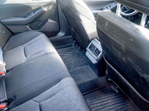 Used 2025 Honda Accord SE image 10