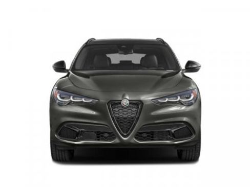 Used 2024 Alfa Romeo Stelvio Veloce image 7