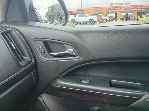 Used 2019 GMC Canyon SLE RWD image 22