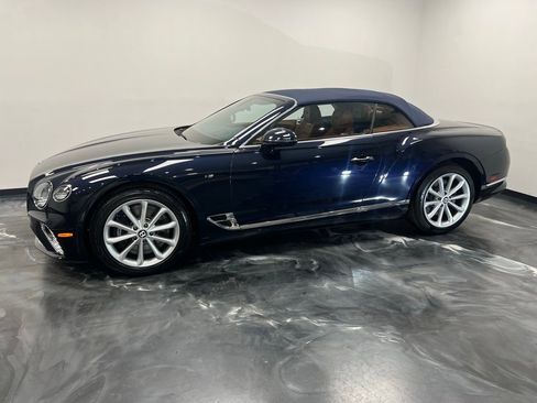 Used 2020 Bentley Continental GT image 25