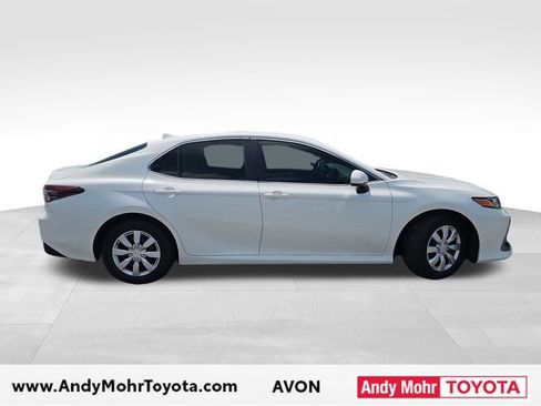 Used 2022 Toyota Camry LE FWD image 8