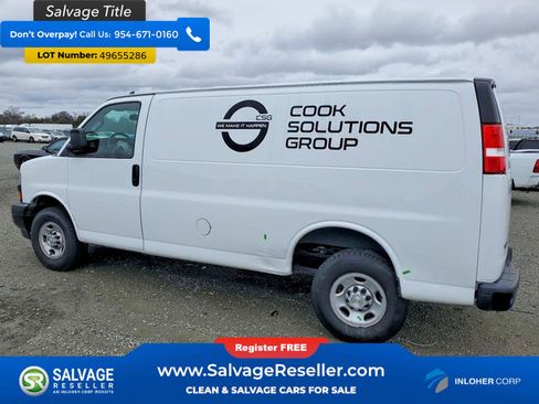 Used 2023 Chevrolet Express 2500 w/ Driver Convenience Package image 3