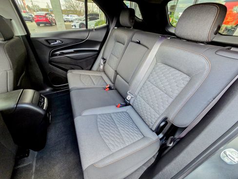 Used 2018 Chevrolet Equinox LT image 25