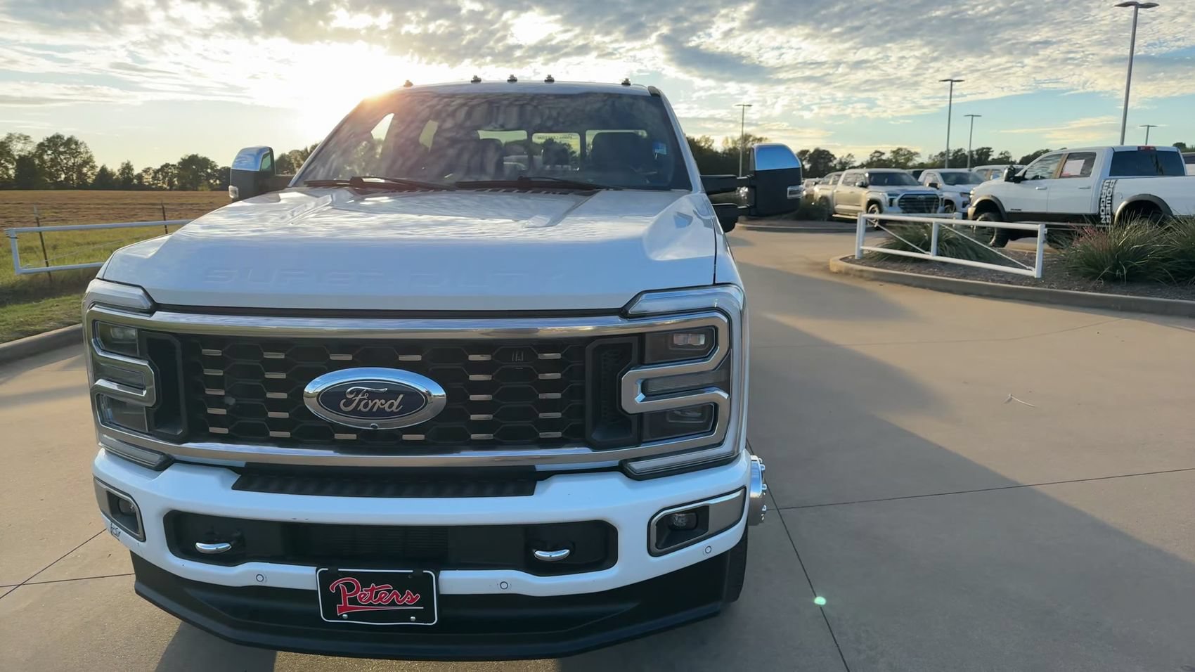 Used 2024 Ford F350 Platinum w/ FX4 Off-Road Package AWD/4WD image 4