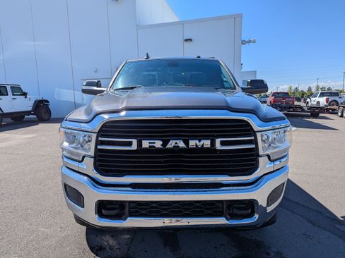 Used 2021 RAM 2500 Big Horn AWD/4WD image 2