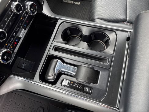 Used 2021 Ford F150 Lariat w/ Equipment Group 502A High image 31