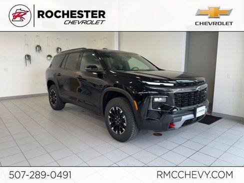 New 2026 Chevrolet Traverse Z71 w/ Driver Confidence Package AWD/4WD image 1