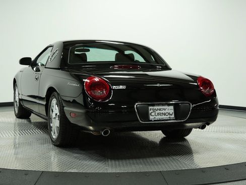 Used 2003 Ford Thunderbird RWD image 7