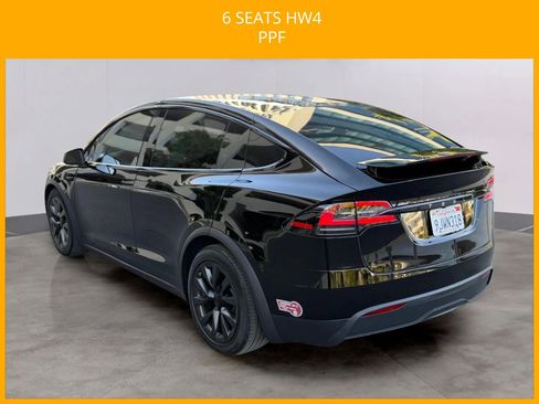 Used 2023 Tesla Model X image 11