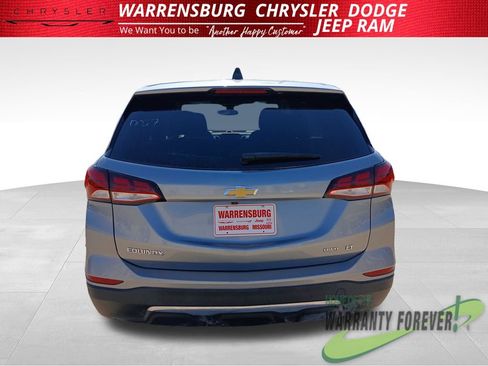 Used 2024 Chevrolet Equinox LT AWD/4WD image 5