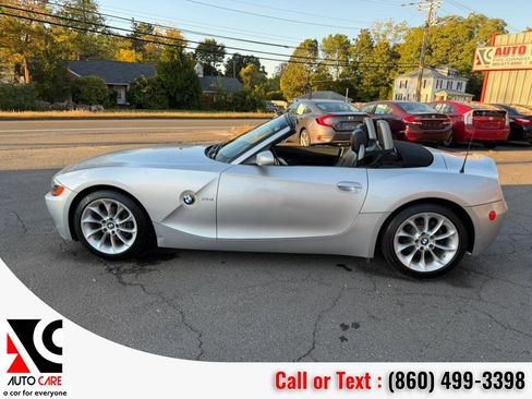 Used 2003 BMW Z4 2.5i image 26
