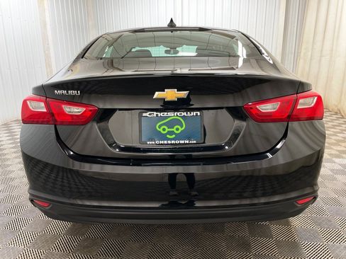 Used 2022 Chevrolet Malibu LS image 12