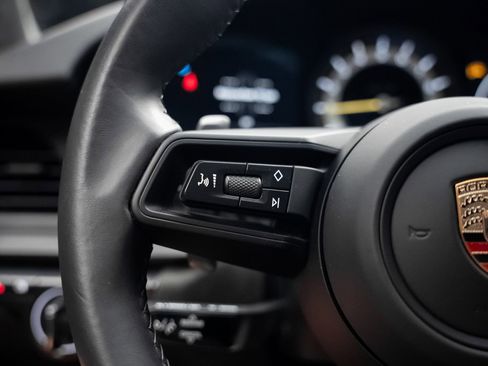 Used 2024 Porsche 911 GT3 image 44