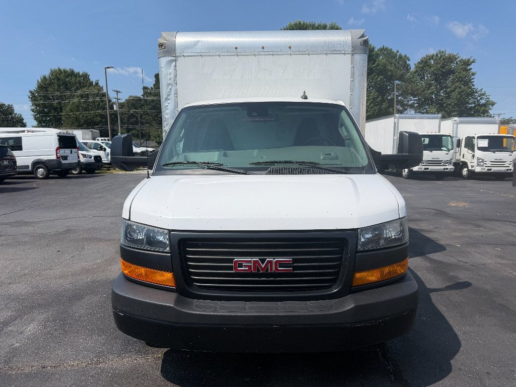 Used 2021 GMC Savana 3500 Extended w/ Power Convenience Package RWD image 4