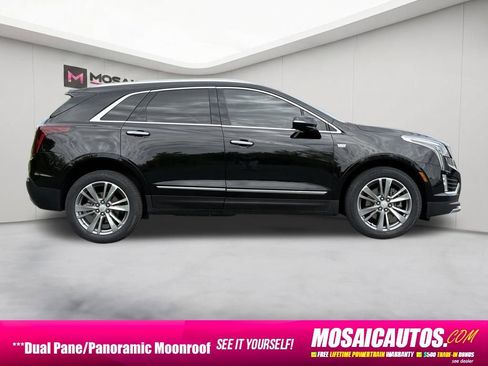 Used 2021 Cadillac XT5 Premium Luxury w/ LPO, Floor Liner Package AWD/4WD image 8