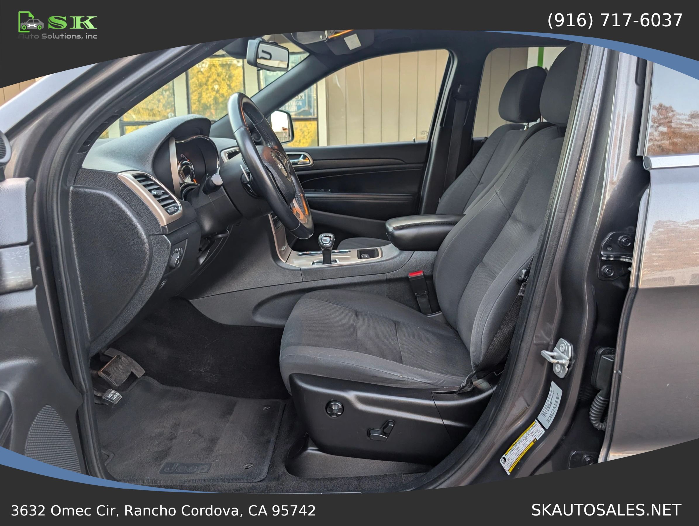 Used 2015 Jeep Grand Cherokee Laredo w/ Quick Order Package 23E AWD/4WD image 20