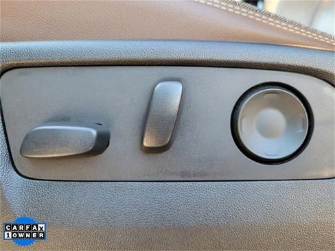 Used 2021 Chevrolet Suburban High Country image 20