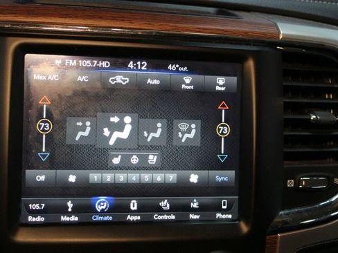 Used 2018 RAM 1500 Laramie w/ Convenience Group AWD/4WD image 26