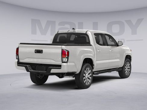 Used 2023 Toyota Tacoma Limited AWD/4WD image 2