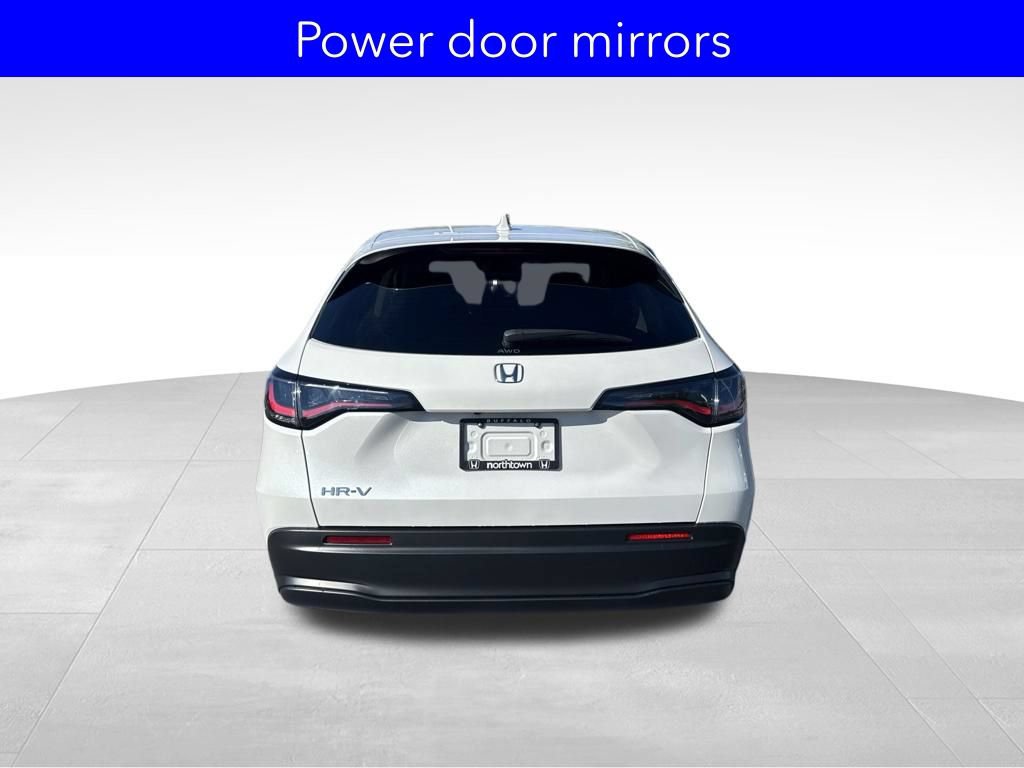 Certified 2027 Honda HR-V LX image 7