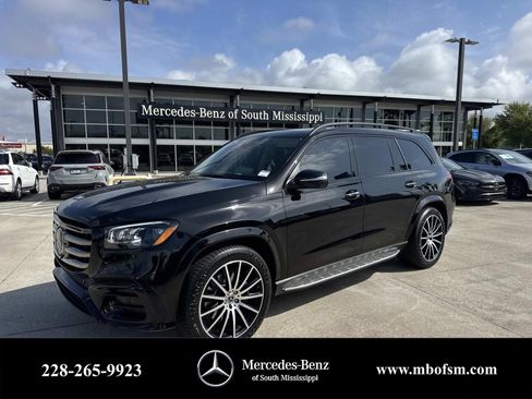 Used 2024 Mercedes-Benz GLS 580 4MATIC image 1