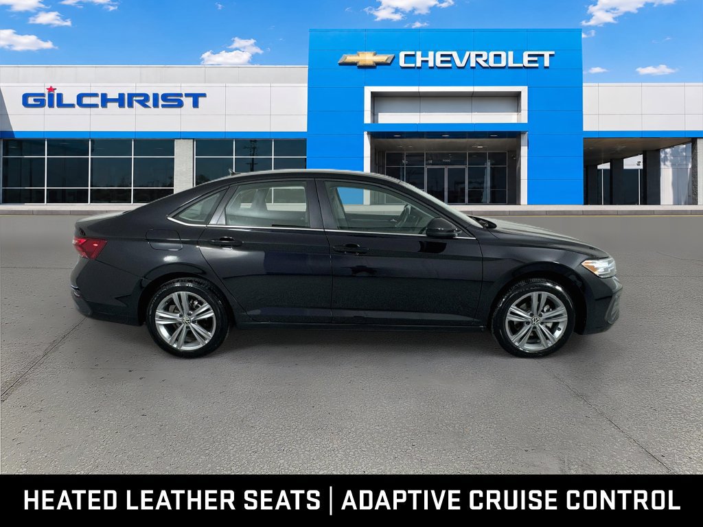 Used 2024 Volkswagen Jetta SE FWD image 9