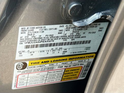 Used 2023 Ford Expedition Limited image 36