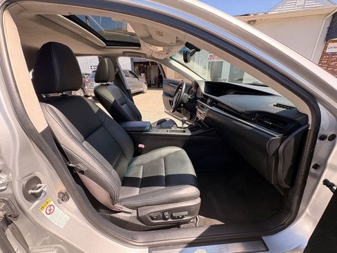 Used 2014 Lexus ES 350 FWD image 28