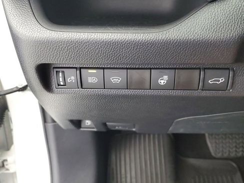 Used 2024 Toyota RAV4 SE w/ Convenience Package image 34