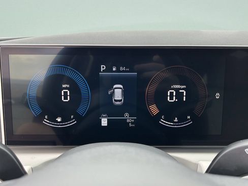 New 2026 Hyundai Tucson SEL FWD image 35