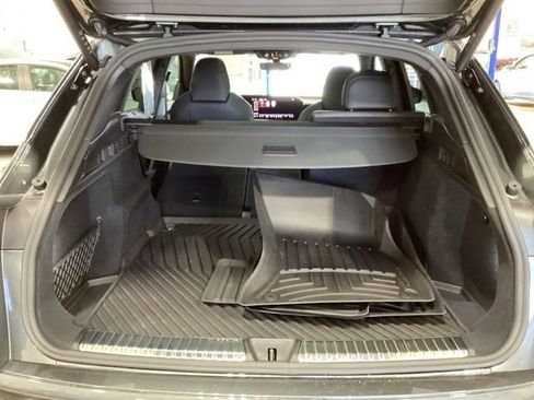 Used 2025 Audi SQ5 Premium Plus image 20