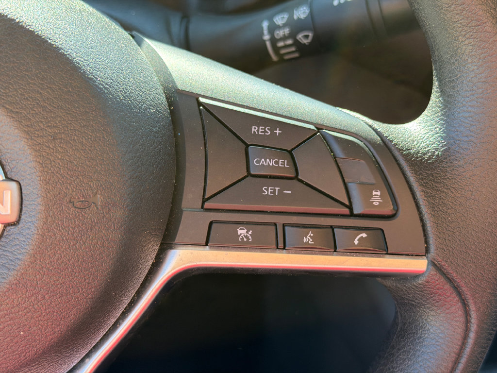 Used 2024 Nissan Sentra SV FWD image 25