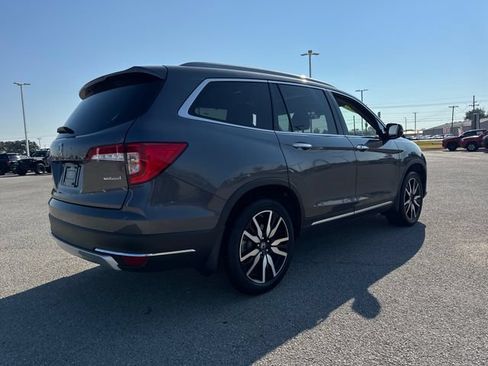 Used 2022 Honda Pilot Touring image 8