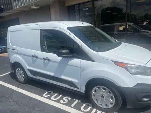 Used 2017 Ford Transit Connect XL FWD image 3