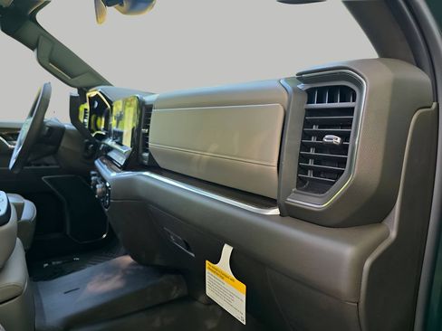 New 2026 Chevrolet Silverado 2500 LT w/ Texas Edition AWD/4WD image 16
