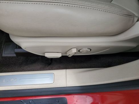Used 2017 Lincoln MKZ Reserve FWD image 23