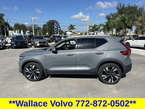 Used 2023 Volvo XC40 B5 Plus w/ Protection Package Premier AWD/4WD image 10
