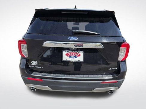 Certified 2023 Ford Explorer Limited image 5